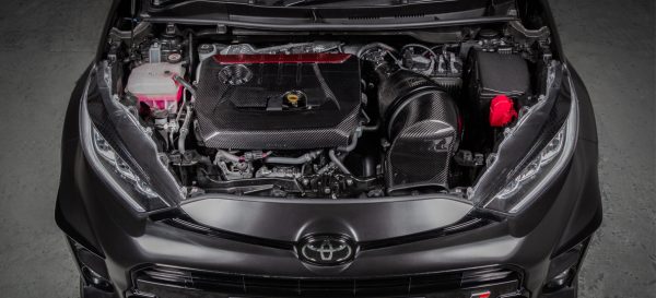 Aspirazione carbonio lucido Toyota Yaris GR - Eventuri Carbon Fiber Intake - immagine 2