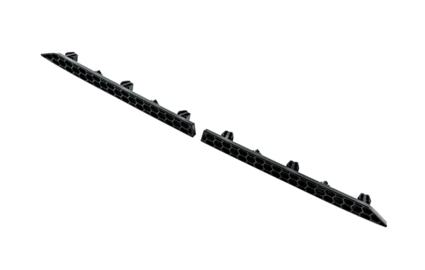 Eliminazione dei riflettori catarifrangenti posteriori con inserti Nero Lucido a nido d'ape  BMW M3 G80 / M4 G82 G83- Acexxon - immagine 3