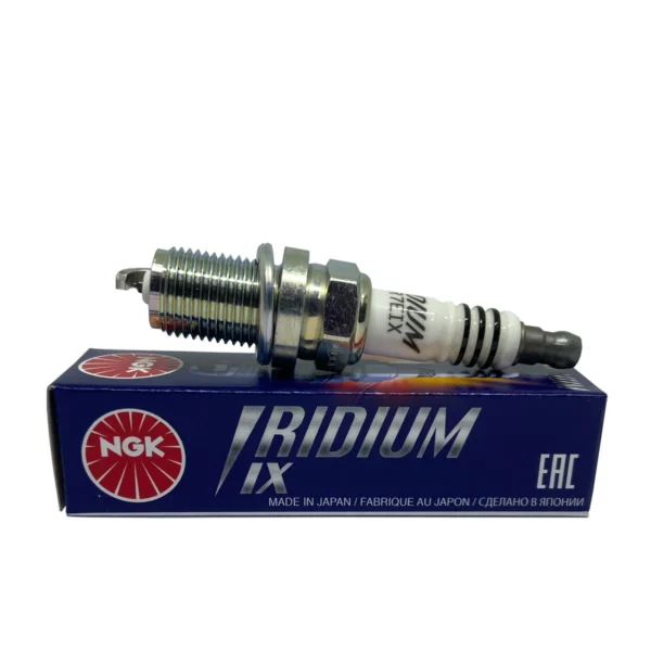Set 4 candele NGK Iridium Pro (Stage 1) Golf MK5 GTI / Golf MK6 GTI / 6 R / S3 8P / TT 8J / Leon 1P Cupra / Scirocco - EA113 / EA888 - immagine 2