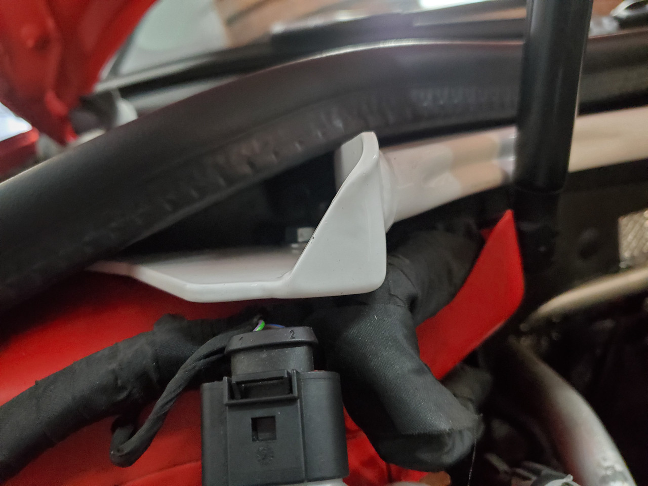 Barra Duomi Anteriore Golf 7 GTI 7R / A3 S3 8V / LEON 5F - Upper Front Strut Brace Ultra Racing - immagine 9