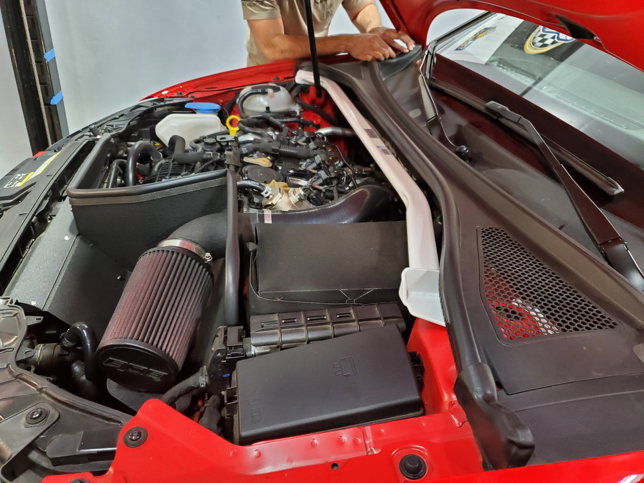 Barra Duomi Anteriore Golf 7 GTI 7R / A3 S3 8V / LEON 5F - Upper Front Strut Brace Ultra Racing - immagine 6