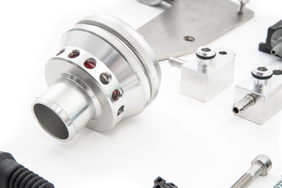 Valvola Blow-Off / Pop Off a sfiato esterno Fiat 500/595/695 Abarth - Forge - immagine 2