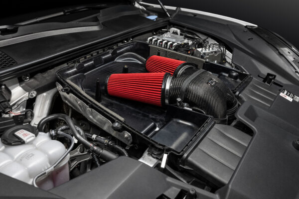 Aspirazione diretta in Carbonio Eventuri Porsche Cayenne Turbo S / GT / GTS Facelift 2025+ Carbon fiber intake - immagine 3