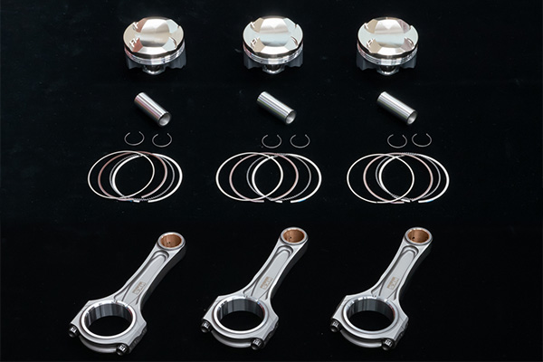 Kit Pistoni e Bielle Toyota Yaris GR MK1 Step 3 G16E-GTS BCD Pistons And Conrods Kit 650CV - HKS