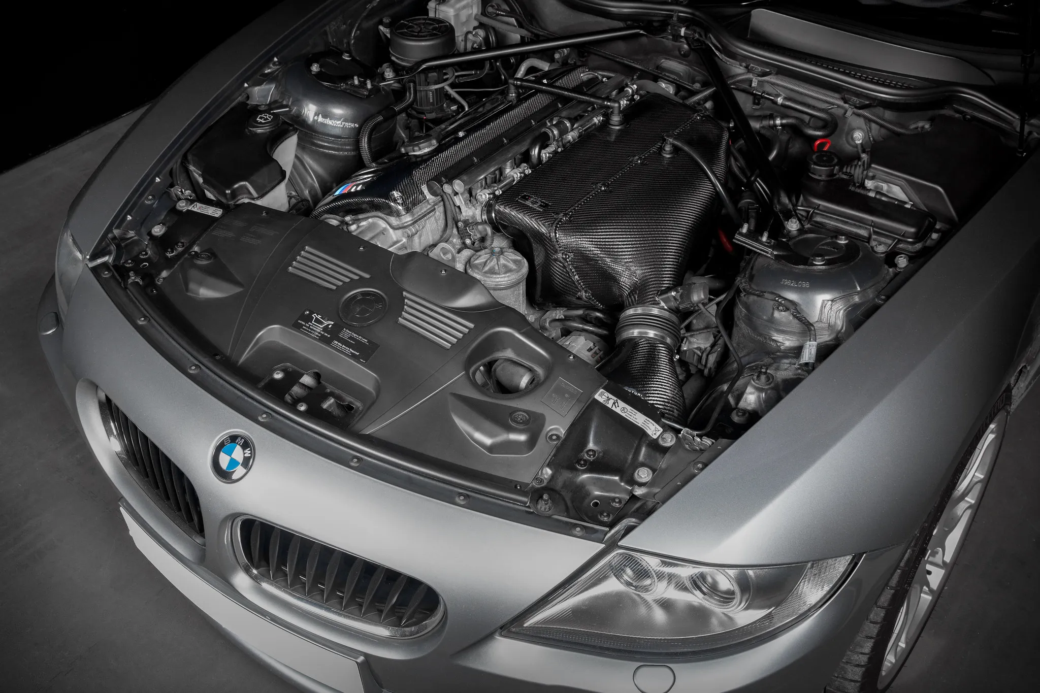 Aspirazione Diretta in Carbonio BMW Z4 M E85 E86 Z4M - Eventuri Hybrid Carbon Airbox with Full Carbon Intake - immagine 3