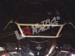 Barra Rinforzo telaio anteriore Nissan 200sx S13 - Ultra Racing 4 Points Front Lower Brace