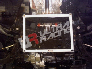 Barra Rinforzo telaio anteriore Mazda Mazda 3 BK - Ultra Racing 4 Points Front Lower Brace