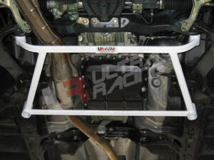 Barra Rinforzo telaio anteriore Subaru Impreza GR - Ultra Racing 4 Points Front H-Brace