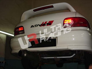 Barra Rinforzo telaio posteriore Subaru Impreza GC - Ultra Racing 2 Points Rear Lower Tie Bar / Brace