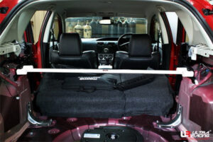 Barra Rinforzo telaio posteriore Mazda Mazda 3 BK - Ultra Racing 2 Points Rear Upper Strutbar