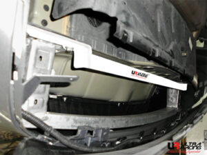 Barra Rinforzo telaio posteriore Peugeot 308 T9 - Ultra Racing 2 Points Rear Torsion Bar
