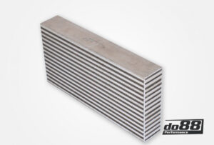 Massa Radiante Intercooler Aria-Aria 602 x 305 x 97 mm – fino a 1000 HP – GARRETT