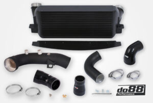 Kit BigPack DO88 Intercooler Maggiorato + Tubazioni BMW 135i 335i 35i N54 2007-2010 (E9X E8X)