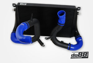 Kit BigPack DO88 Intercooler Maggiorato + Tubazioni VAG 2.0 TSI EA888 Gen4 (245hp) tubi flessibili blu