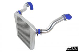 Kit BigPack DO88 Intercooler Maggiorato + Tubazioni Volvo 700 900 Turbo 81-98 – tubi flessibili rossi, corpo farfallato 63 mm