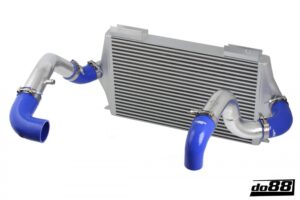 Kit BigPack DO88 Intercooler Maggiorato + Tubazioni Volvo 700 900 Turbo 92-98 – tubi flessibili blu, corpo farfallato 76 mm