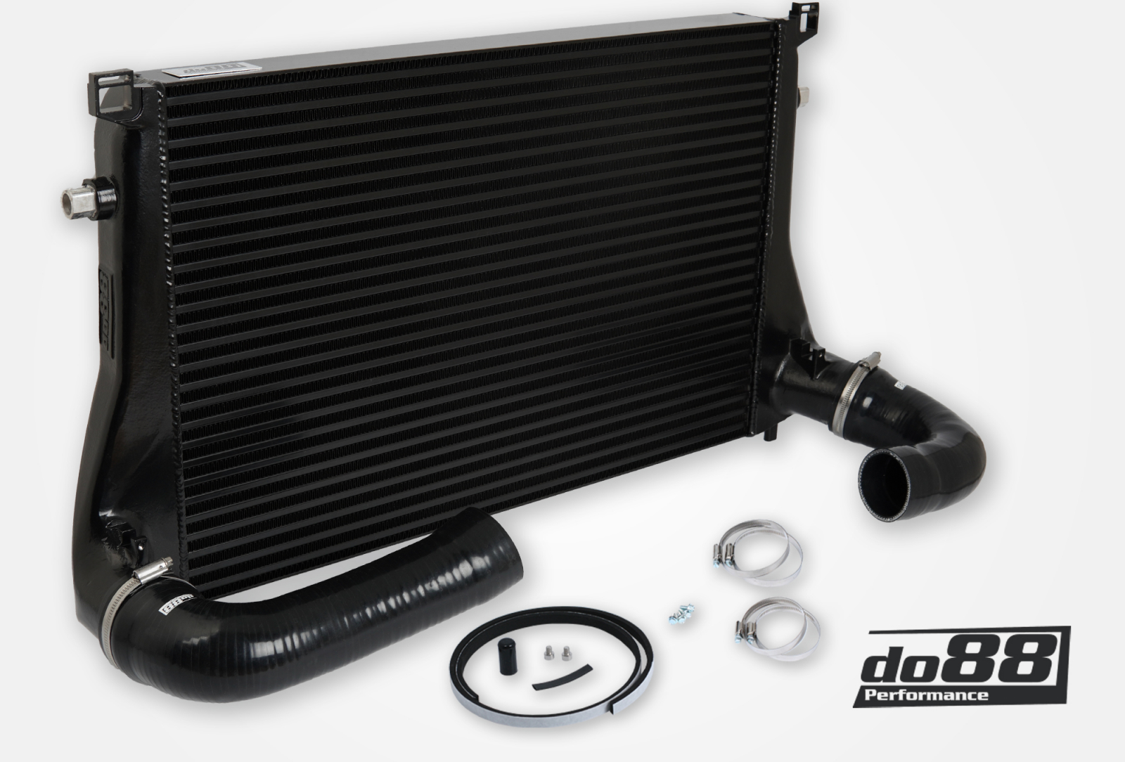 Intercooler Maggiorato DO88 AUDI SEAT SKODA VW 1.8 / 2.0 TSI (MQB) – tubi flessibili neri