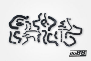 Kit Manicotti Liquido Refrigerante DO88 AUDI SEAT SKODA VW 1.8 / 2.0 TSI (MQB) (24 pezzi) tubi flessibili neri